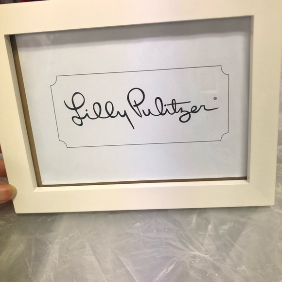 Lilly Pulitzer 5x7 wooden free standing frame - Picture 6 of 6